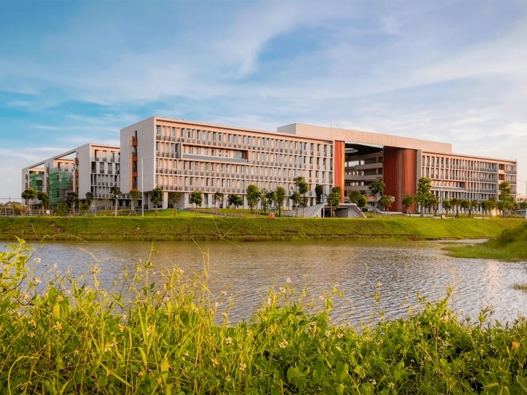 广石油化工学院(广东石油化工学院教学质量)